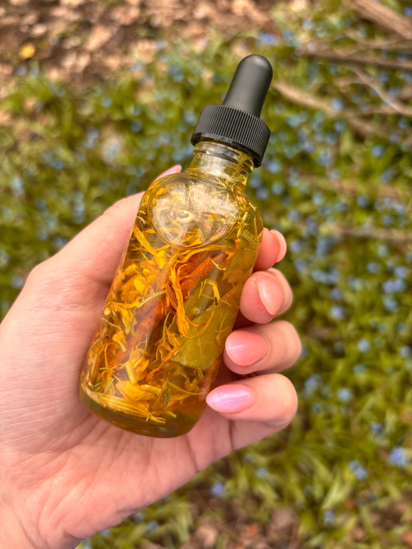 Manifestation Spell Oil 2 oz.| Anointing & Ritual Oil