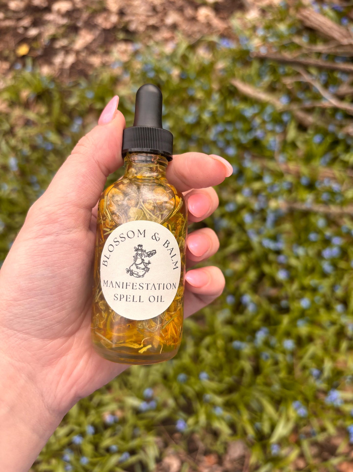 Manifestation Spell Oil 2 oz.| Anointing & Ritual Oil